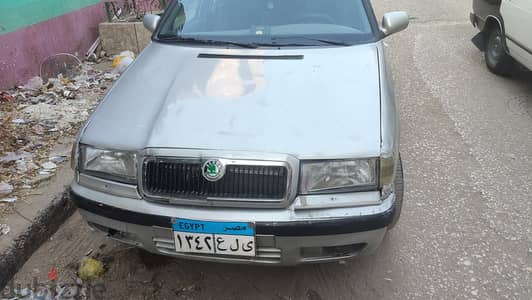 سكودا فيليشيا 2000