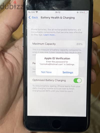 Apple - iPhone 8