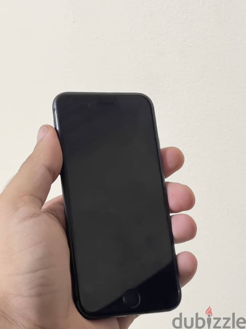 Apple - iPhone 8 2