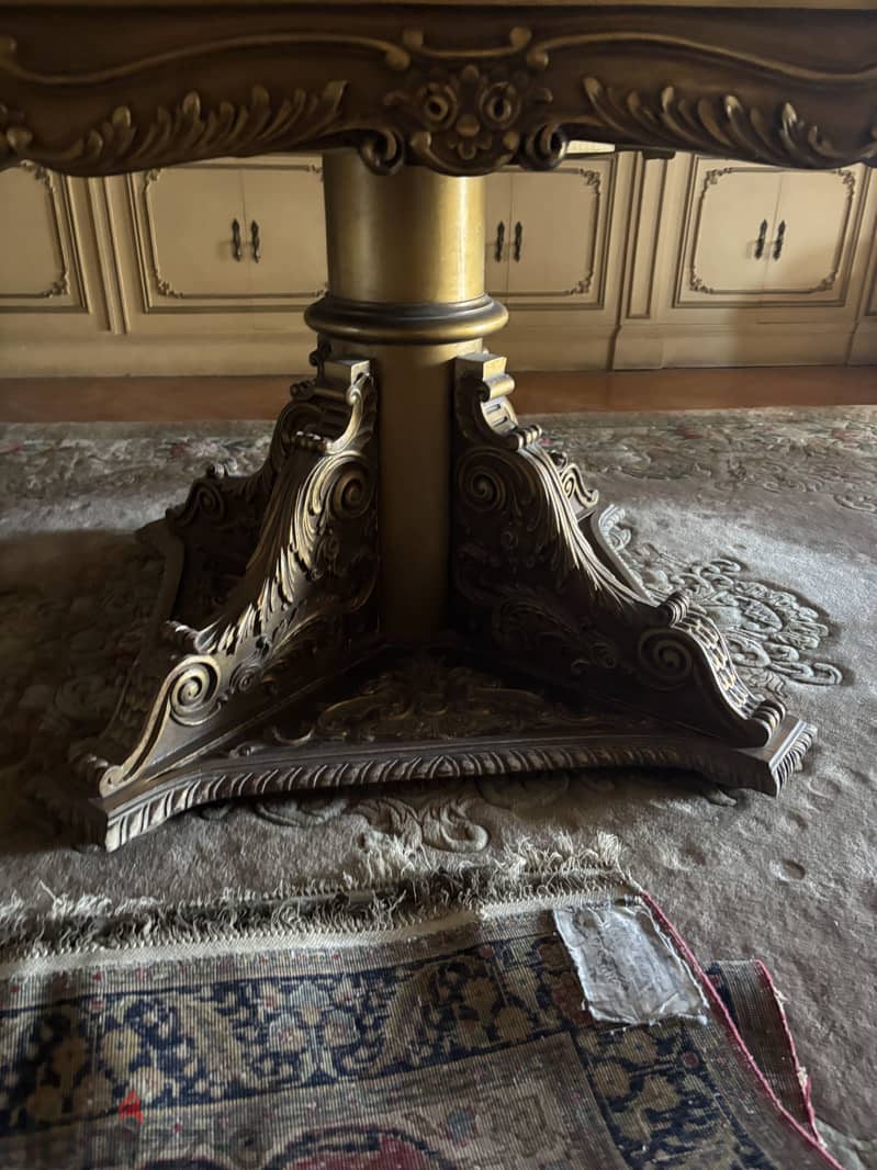 Dining table with 6 chairs 1
