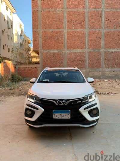 سياره ساويست دي اكس 3  2021   \ 2021  Soueast DX3