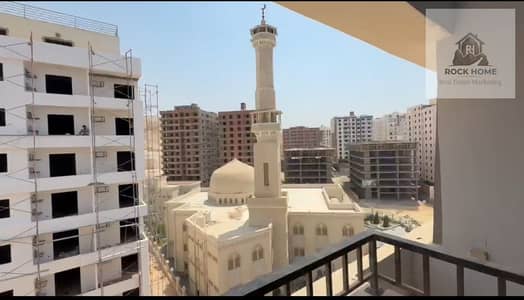 Apartment for sale in Jadaran Compound in Zahraa El Maadi next to Wadi Degla Club