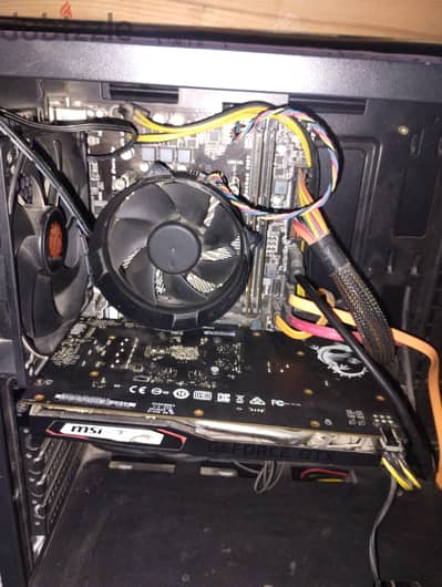 باندل  i3 8100 + مبرد + المازربورد + رمات ٢×٨