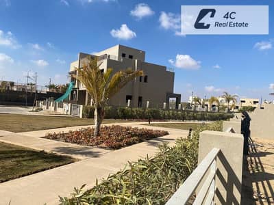 VILLA READY TO MOVE IN PALM HILLS WITH INSTALMENT-VIEW LANDSCAPE-PRIME LOCATION-PALM HILLS NDEW CAIRO