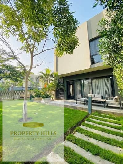 Premium townhouse overlooking Park View, with a good area for cash 19 million in a premium location