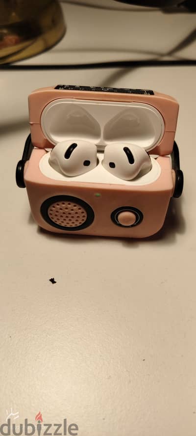 airpods 4 Active Noise cancelling with cover case
