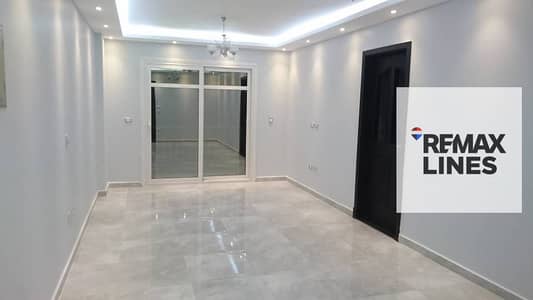 Apartment for sale in B7 Madinaty 96m Super Lux finishing Narrow Garden in front of the services and close to the club