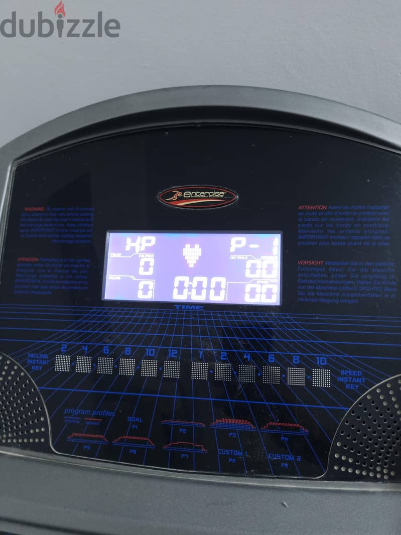 Entercise treadmill Z-Frame construction 2