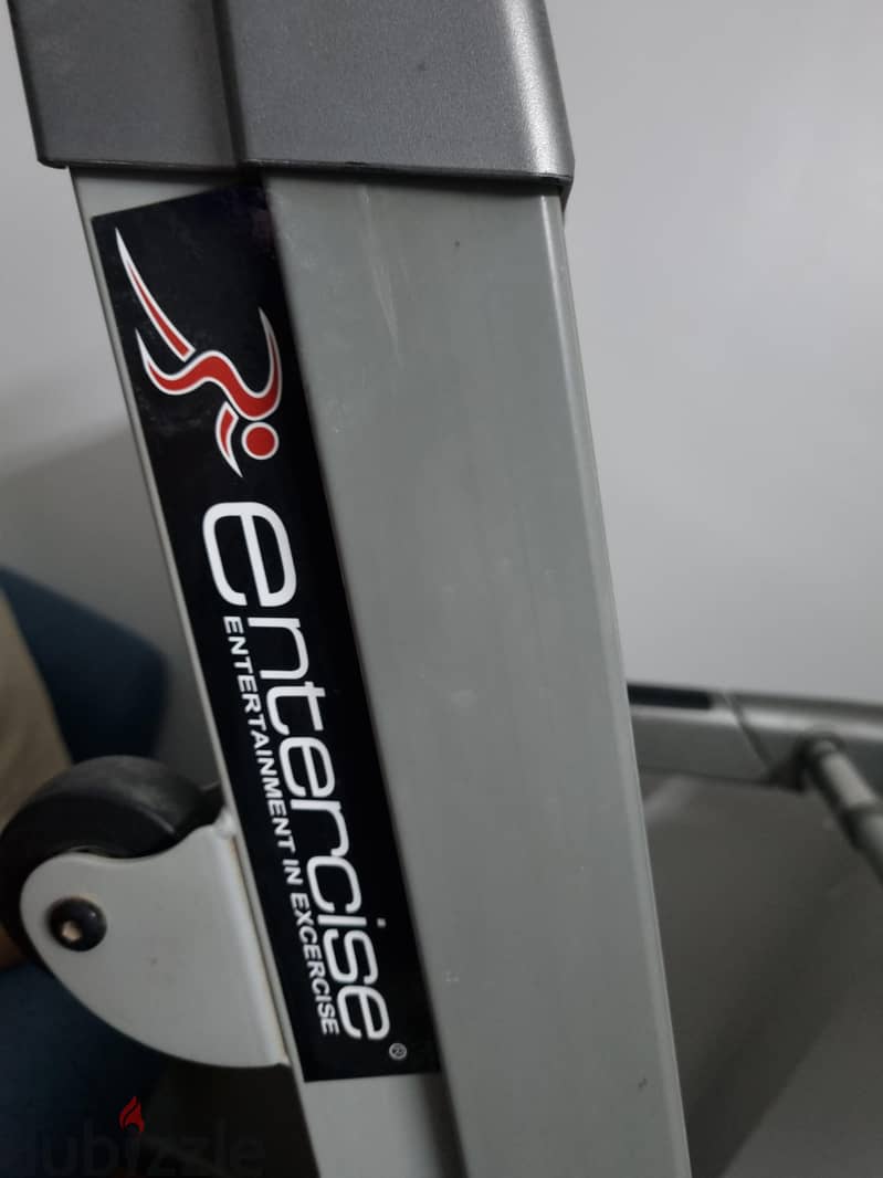 Entercise treadmill Z-Frame construction 7