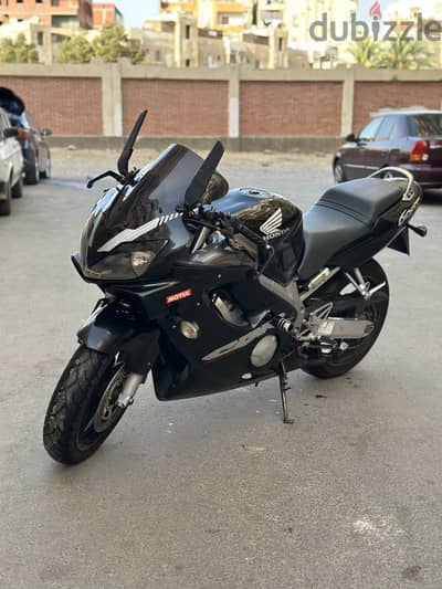 Honda f4i 600