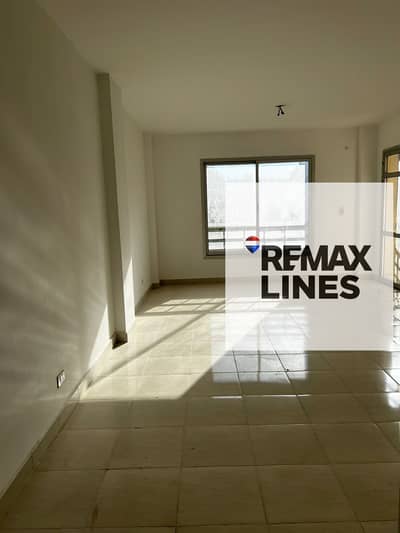 Apartment for sale in B6 Madinaty with Park view next to the services, ready for delivery and fully paid