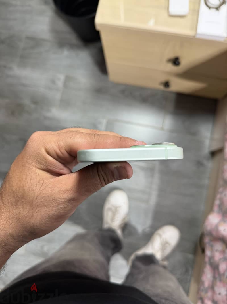 Apple - iPhone 15 1
