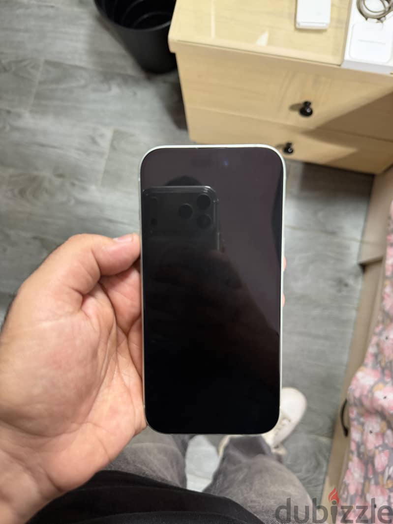 Apple - iPhone 15 2