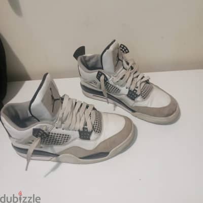Jordan 4