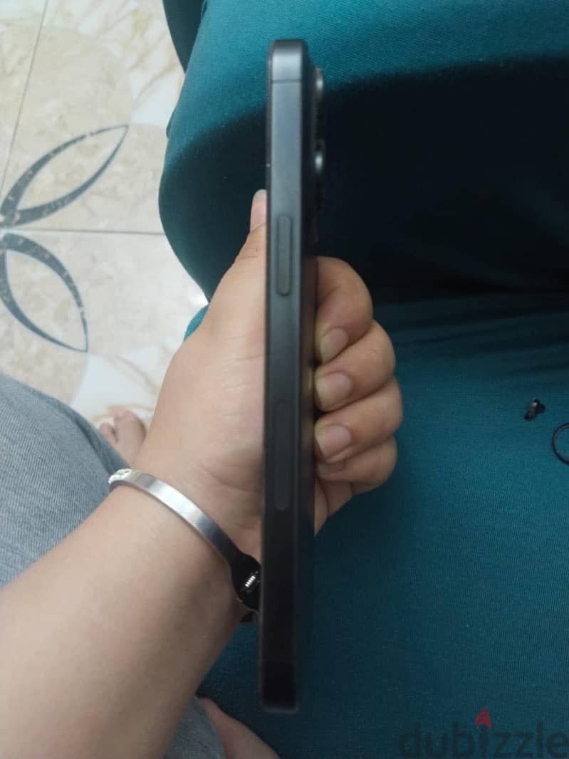 Apple - iPhone 15 Pro Max 2