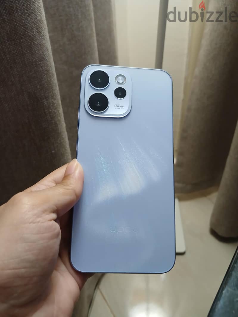 OPPO 15 F 7