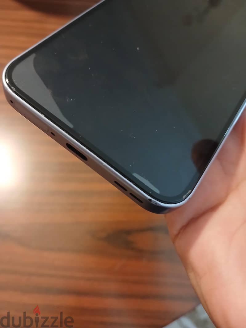OPPO 15 F 14