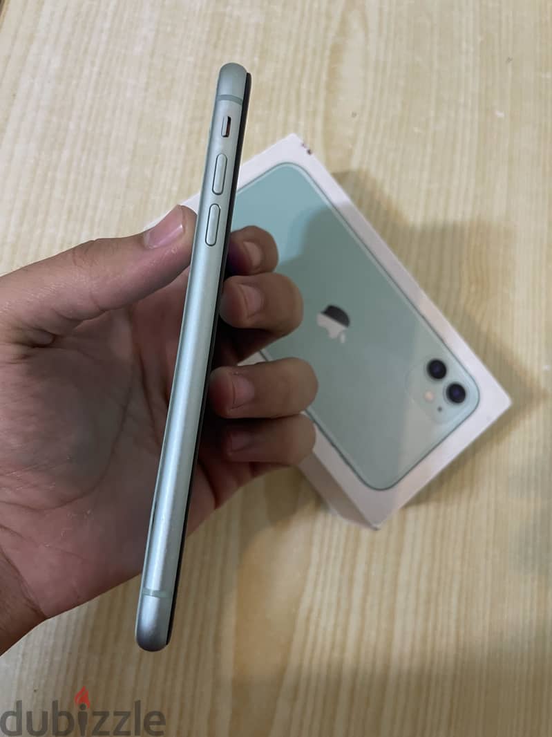Apple - iPhone 11 2