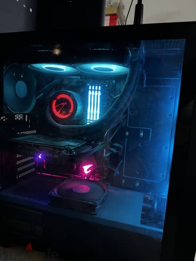 Gaming PC RTX 4060 / Ryzen 5 / 32GB RAM / 3.5TB Storage
