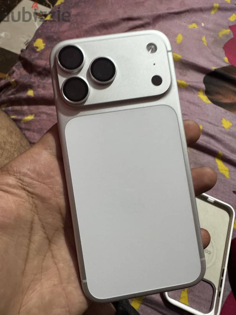Apple - iPhone 17 Pro Max 6