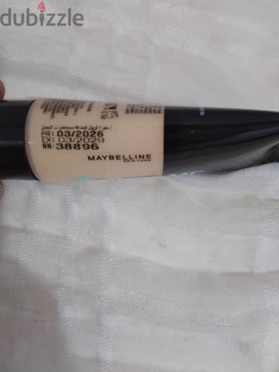 FIT ME MATTE + PORELESS NORMAL TO OILY FOUNDATION  PORCELAIN