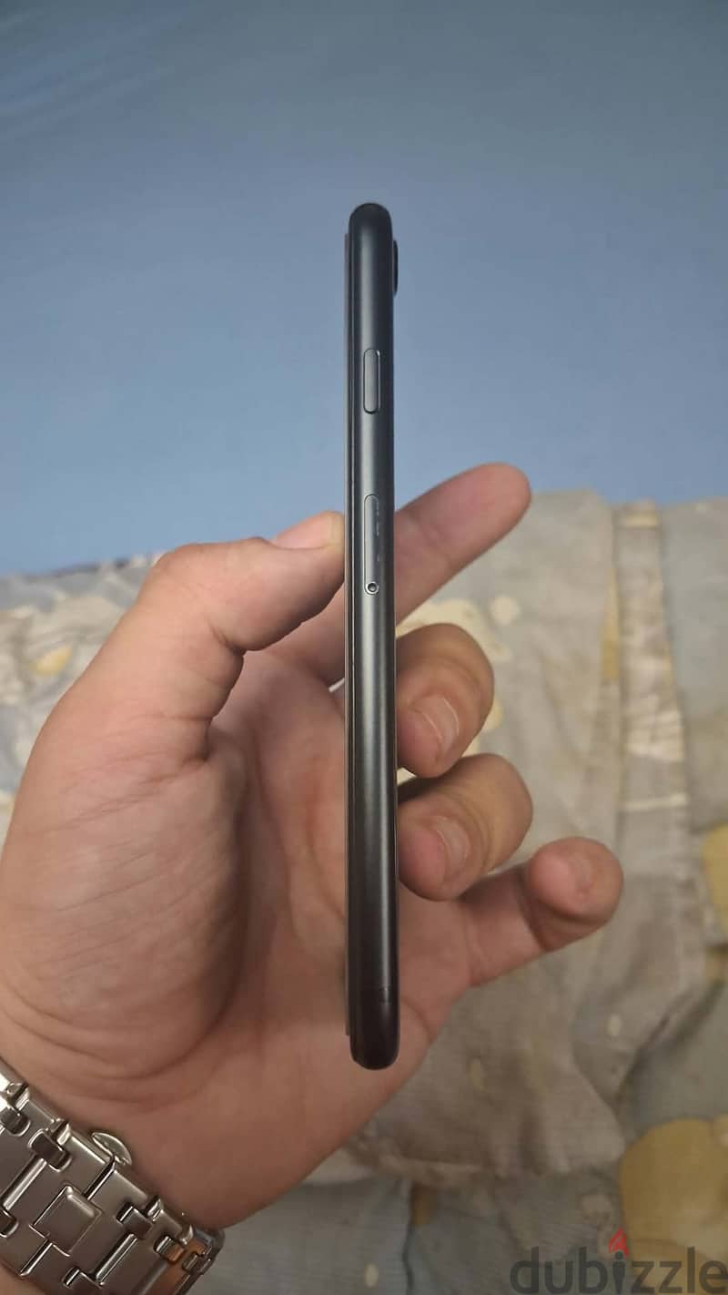 IPhone SE 2020 3