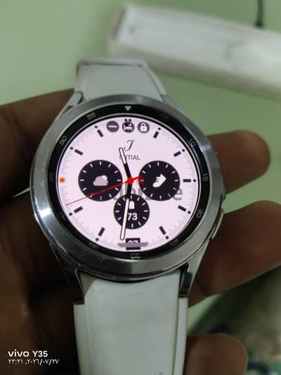 ساعه سامسونج جلاكسي ٤كلاسيك بإيطار دوار