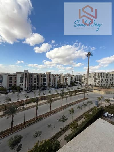 شقة مميزة للبيع في District 5،   استلام فوري،   مباشرةً أمام الـ Club Hous                                                                           .