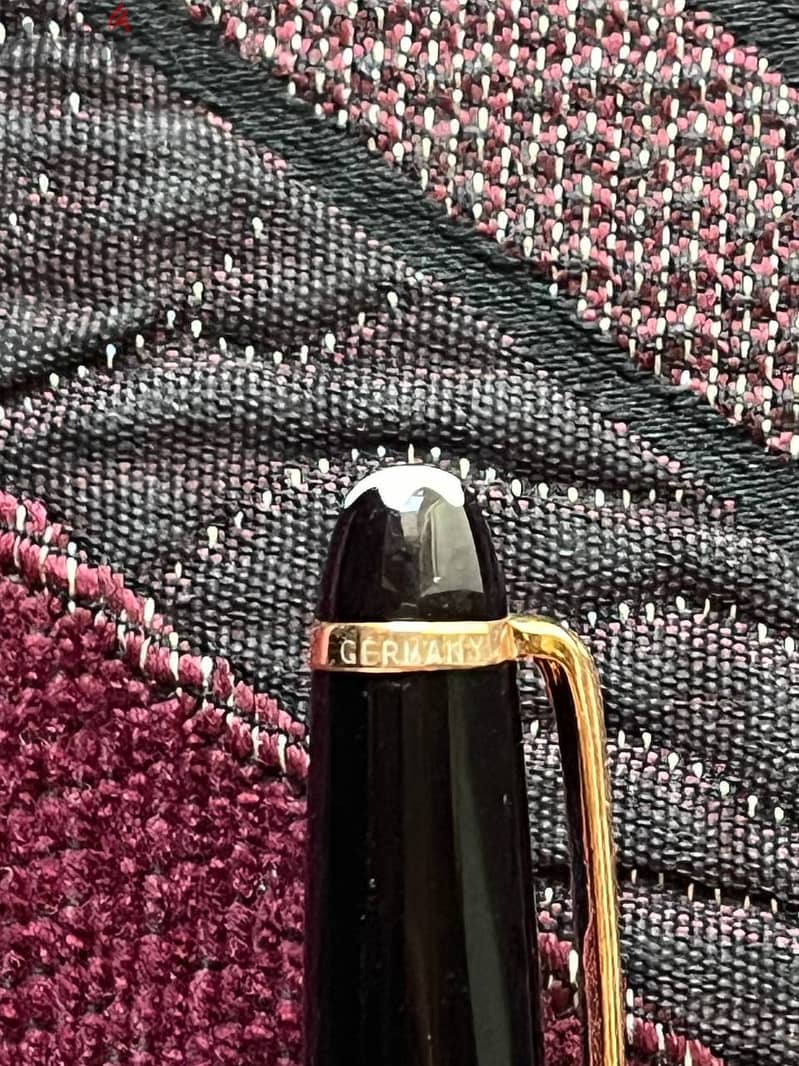 قلم mont blanc 3