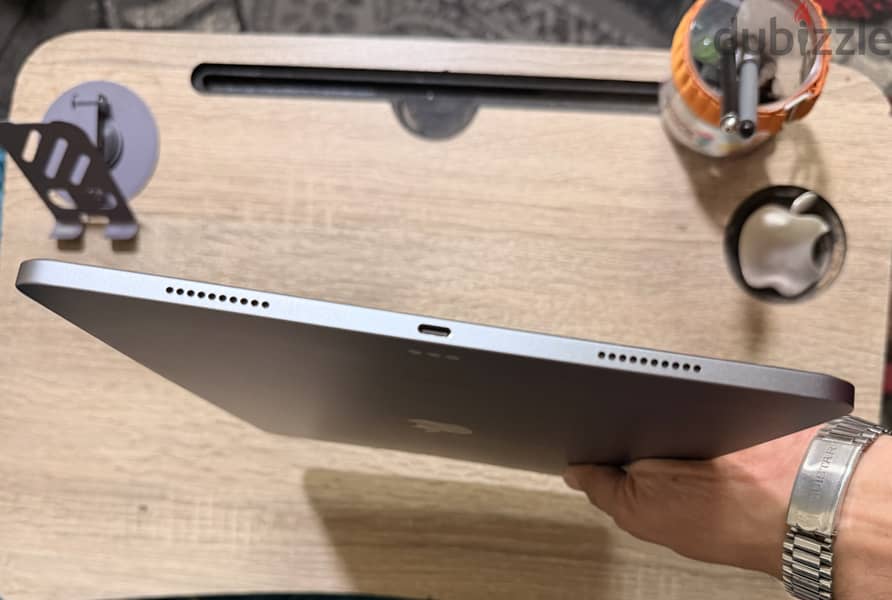 iPad Pro M2 12.9-inch (6th Generation)  (Wi-Fi) 3