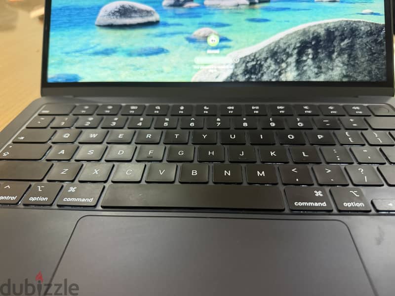 MacBook air M5 , 13 inch 3