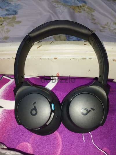 Soundcore Q11i