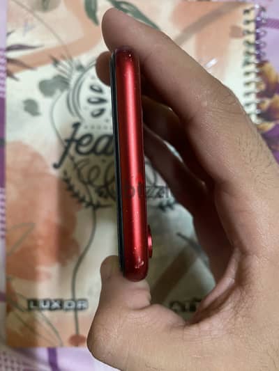Apple - iPhone XR