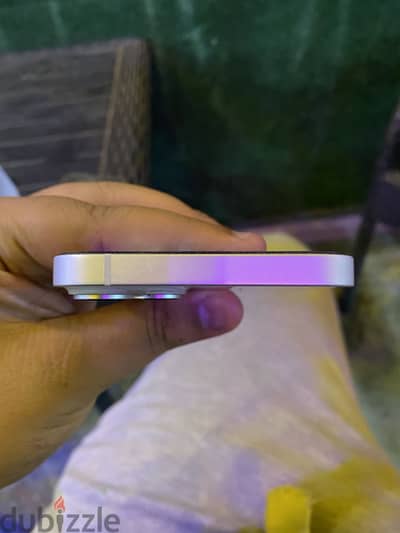 آبل - آيفون 14 بلس