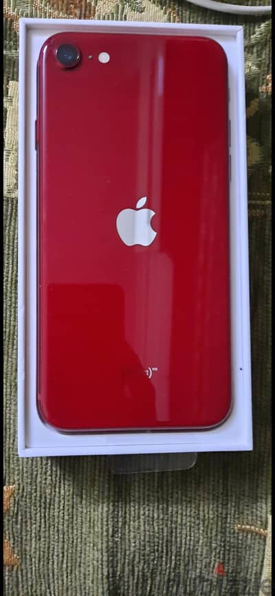 Apple - iPhone SE3 (2022)