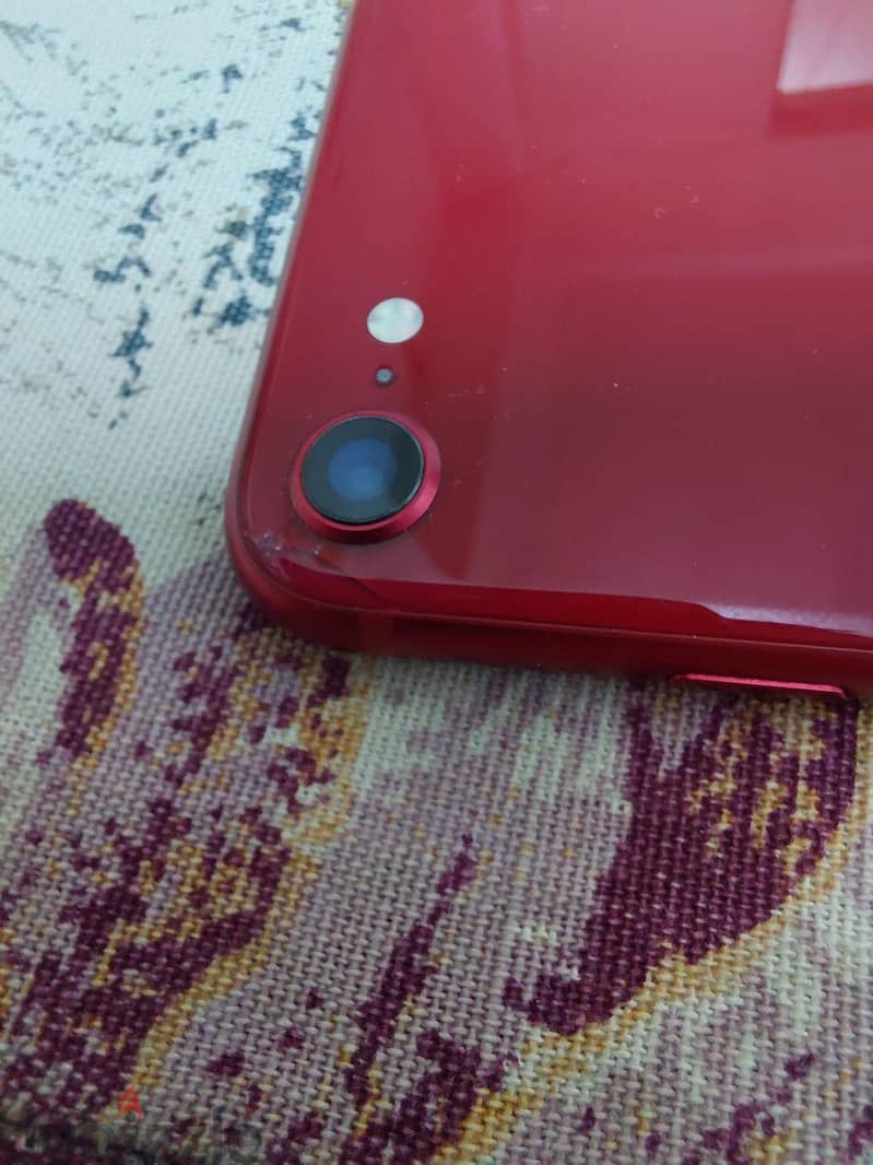 Apple - iPhone SE3 (2022) 1