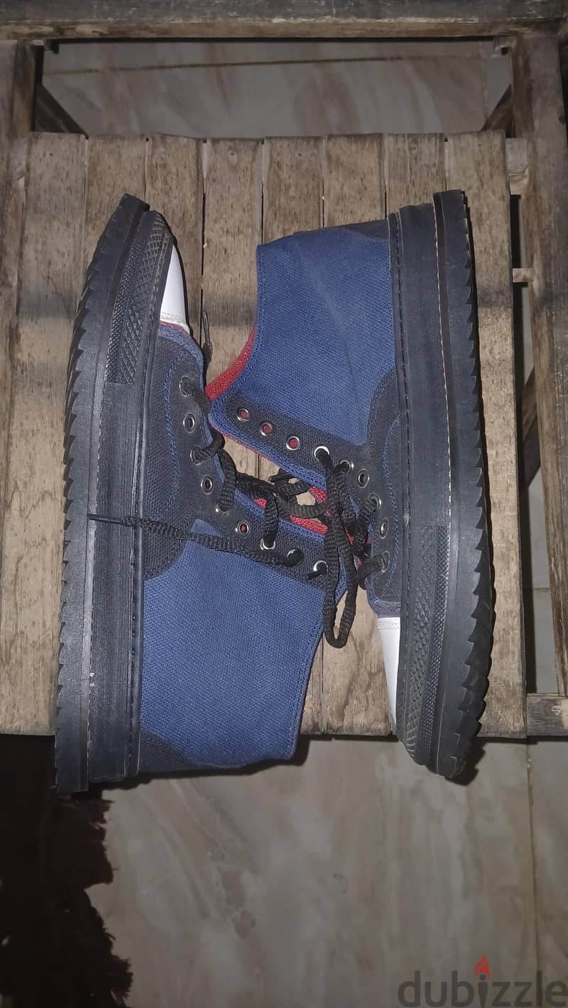 CONVERSE 2