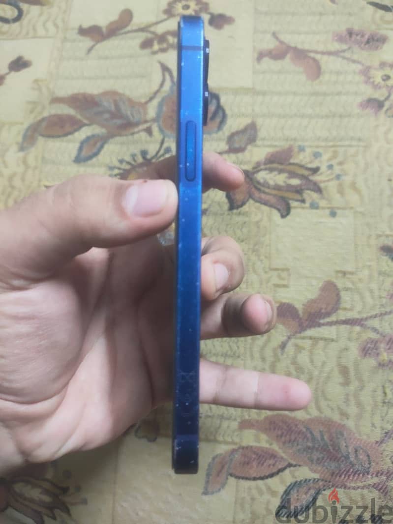 Apple - iPhone 12 4