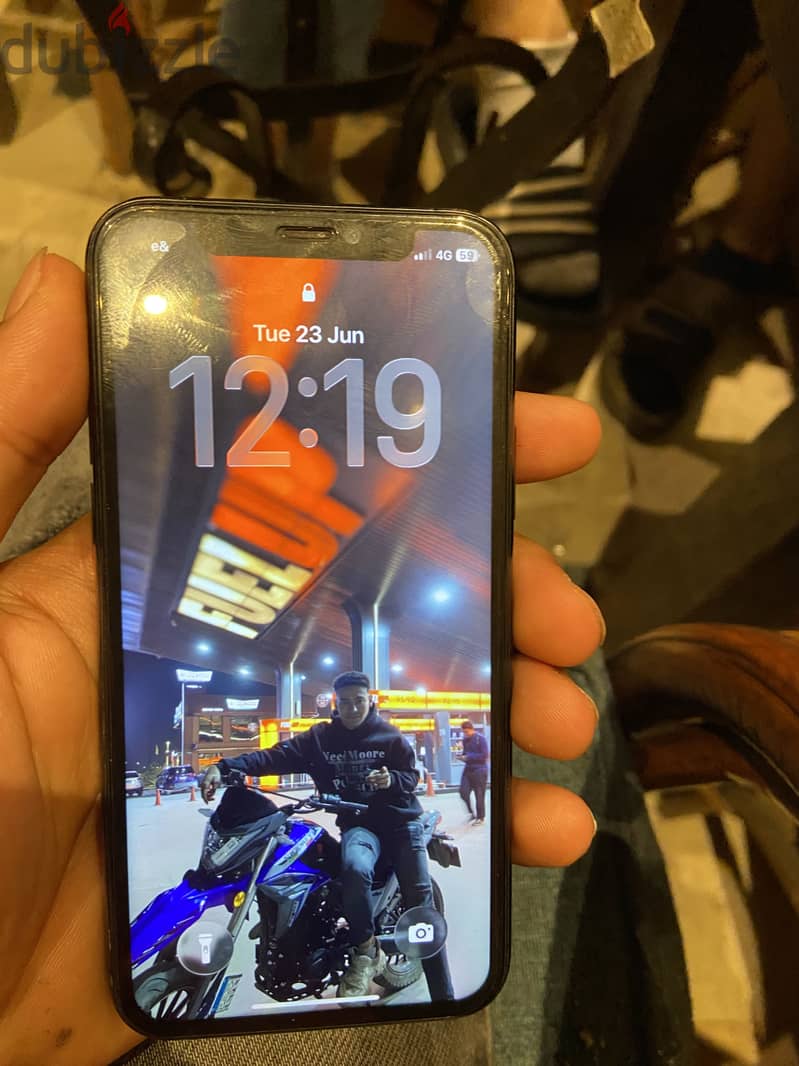 Apple - iPhone 11 Pro 2