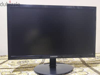 Syncmaster E2320 استعمال منزلي