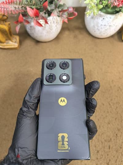 Motorola Razr Fold FiFA Edition