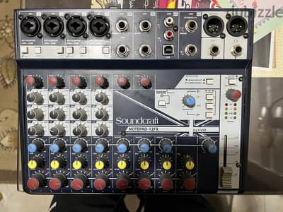 كارت صوت و مكسر Soundcraft Notepad 12-fx