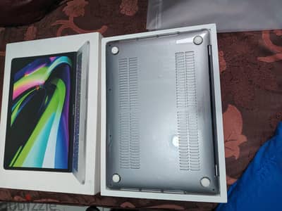 Macbook Pro M2