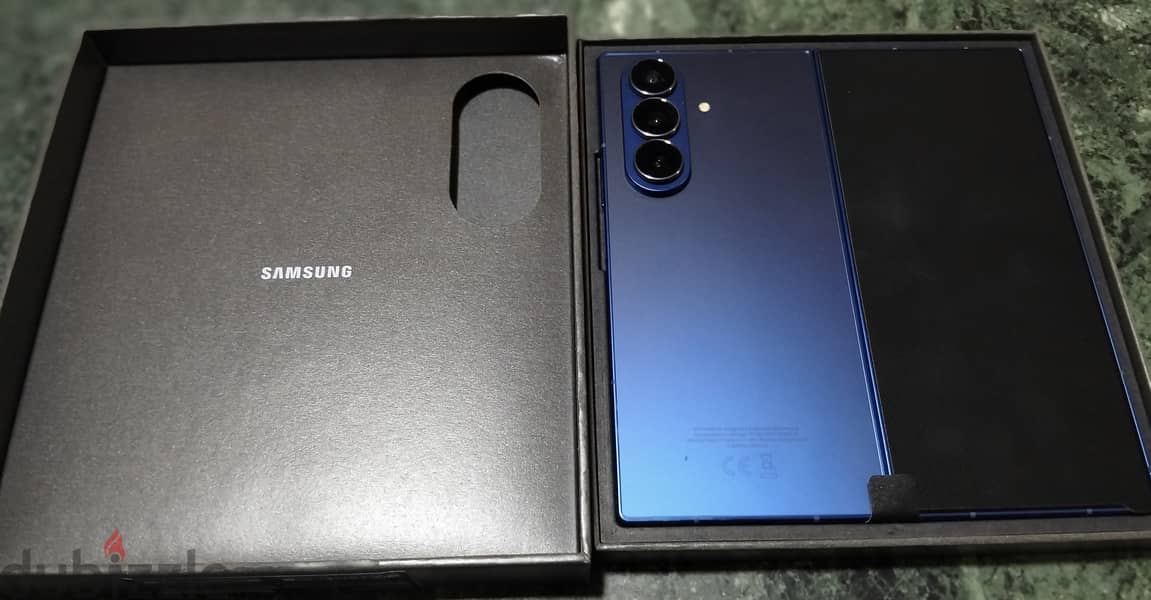 Samsung fold 7 New blue shadow 1