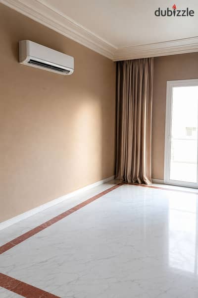 200m Office for rent in Mohandessin with air conditioning near the Metro of the Arab Universities