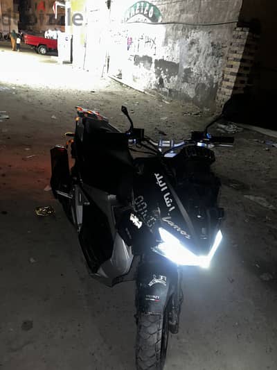 سكوتر فيجوريadv بحاله ممتازه موديل2025