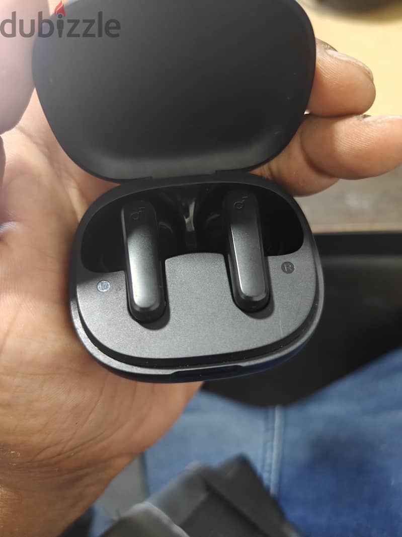 soundcore r5 vi 1