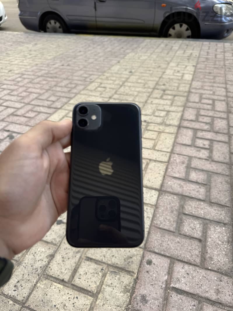 Apple - iPhone 11 4