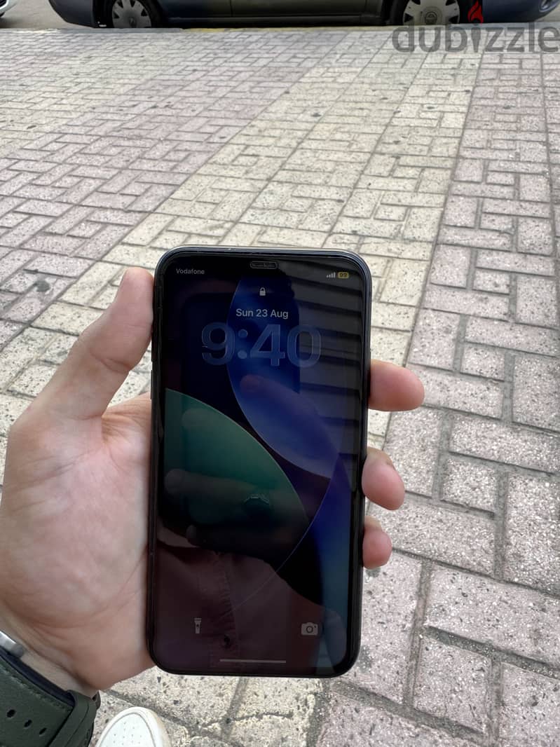 Apple - iPhone 11 7