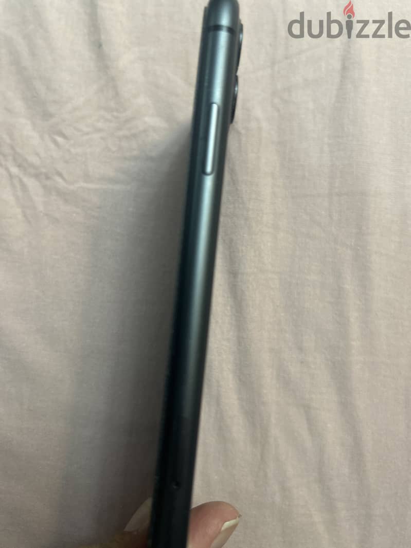 Apple - iPhone 11 4